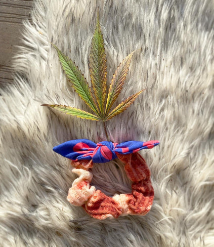 The Bowhow Scrunchie Carini