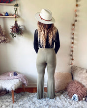 RESERVED FOR SAMANTHA ⚡️ Grateful Dead Bears Bell Pants